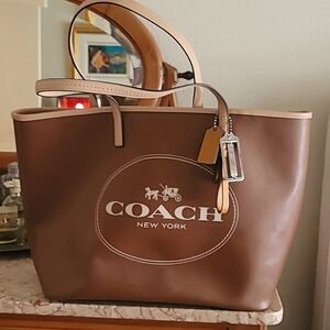 Light brown Large Coach Tote